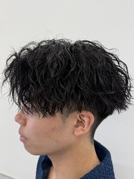 ビカムメンズヘアー 栄店(become men's hair) 刈り上げセンターパートツイストスパイラルパーマ縦落ち名古屋