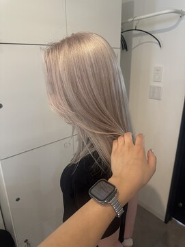 ファーム 大崎店(FAAM) ホワイトグレージュ