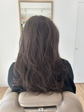 白髪ぼかし×艶感カラー