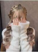 編み込みくるみちゃんヘア