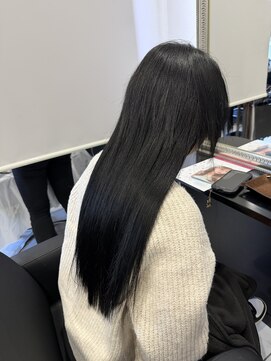 ヘアーデザイン ジェルム(Hair Design germe) 艶髪ブラック