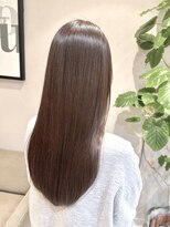 スリー(Three) 王道ショコラブラウン&髪質改善