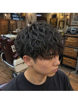 ヘアーデザインループ(HAIR DESIGN LOOP)の写真/SNSで話題のメンズパーマ