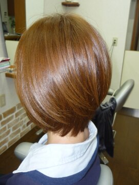 エイチワイヘアーデザイン(HY hair design) ツヤツヤ、ショートボブ