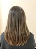 アッシュベージュで綺麗に☆重すぎず軽すぎずまとまるスタイル☆
