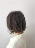 大人かわいいグレージュ切りっぱなしボブ 外ハネボブ