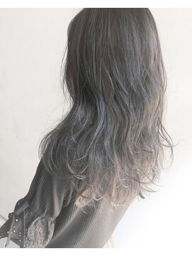 ヘアーアンドアトリエ マール(Hair&Atelier Marl) 【Marl】ハイライト入りグレージュカラーの外国人風セミロング♪