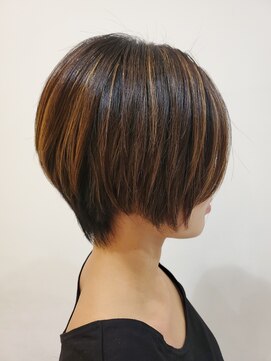 ヘアーデザイン ミヤビ 広尾(HAIR DESIGN MIYABI) ハイライト映えハンサムショートボブ