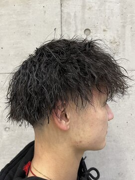 ヘアールーム プリズム(Hair room Prism) ハードツイスト パーマスタイル