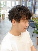ツイスパセンターパートマッシュ波巻きダウンパーマメンズ目黒
