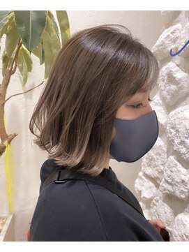 モアナバイヘッドライト 綱島店(Moana by HEADLIGHT) #前下がりボブ#外はねボブ#ベージュカラー