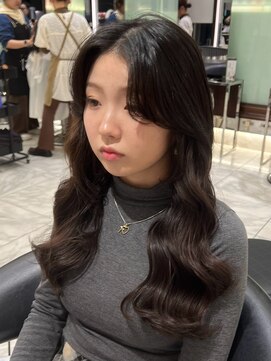 アピッシュ ギンザ(apish ginza) 暗髪コテ巻き風パーマ韓国パーマプードルパーマ