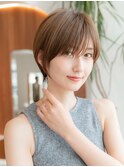 20代30代大人かわいい前髪パーマ小顔ショートボブグレーベージュ