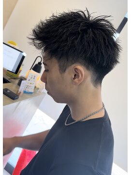 オーバー(OVER) #メンズショート#束間#メンズカット#メンズ眉毛#下関美容室