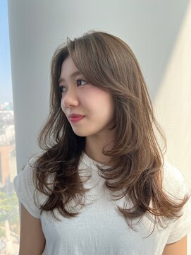 ザック ヴィ(ZACC  vie) レイヤーカット　オリーブグレージュ　ナチュラル