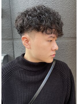 フリーク バーバーショップ 都島店(FREAK BARBER SHOP) スペインカール