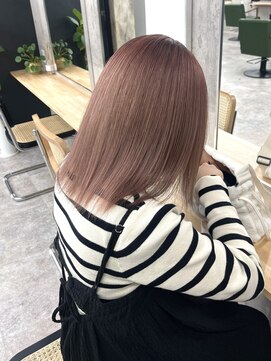 モニカ 栄店(MONIQA) ピンクベージュ