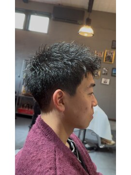 ブラックチョコレート(black chocolate) 刈り上げスパイキーショート