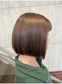 ぱつっとボブ