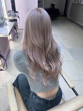 ユーフォリア エヌ 池袋サンシャイン通り店(Euphoria +n) White pail pink