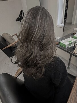 リエンスクレア(RIENS xrea) ハイライト×グレージュ