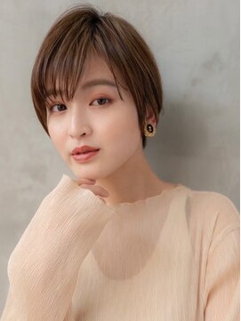 ケアリー プレナ海浜幕張(Carelly) デザインカラー/レイヤーカット/ウェットヘア/オリーブベージュ