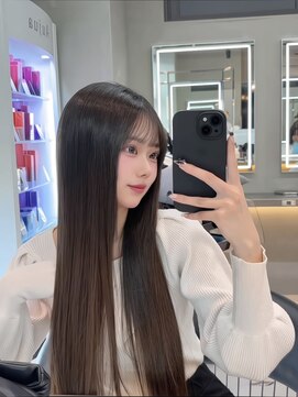 ロンドミラー 博多店(Lond Mirror) ミディアムヘア/暗めカラー/デザインカラー/グランマッシュ