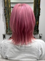 ルネラトーキョー(RUNERA TOKYO)&nbsp;ピンク×ミディアムウルフ