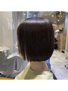 リタ(rita.) 艶髪髪質改善◎大人ボブ◎荻原圭介