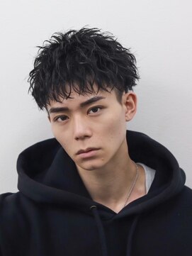 トゥルークリエイション 池袋(True Creation) 無造作ダウンバング