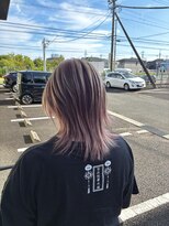 アルティザン(artisan)&nbsp;ウルフカット×アンブレラカラー