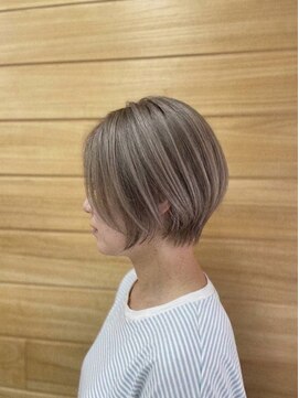 パル(PAL) 大人女性のショート・ショートボブ