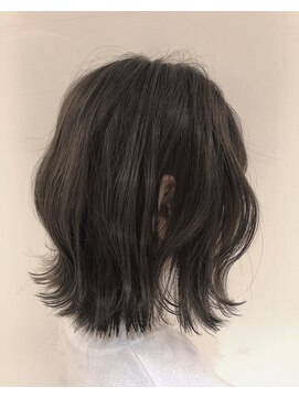 グランアージュ 北千住(grandage) ダークトーンでつくる切りっぱなしボブ☆【榎本樹道】