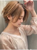 アリエッタ美フォルムショート/センターパート/ハイトーン/小顔