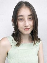 アイティー バイ アルバム 中野店(IT by ALBUM) ナチュラルロブ_セミウェットウェーブオリーブカラー_7949