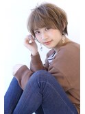 ひし形シルエット束感ショートパーマ韓国マッシュグレーベージュ