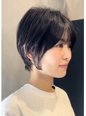 ショートボブ