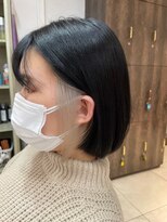 20代30代40代ストレートボブハイトーンインナーカラー池袋