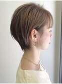 大人かわいい丸みショートボブ/20代30代40代50代/ベージュカラー