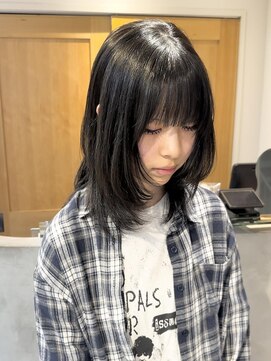 テトラ バイ ネオリーブ 横浜西口店(tetra by neolive) 顔周りレイヤー ウルフカット 髪質改善 横浜 ブリーチ