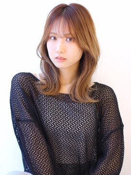 オーロ(ORO) 20代30代レイヤー透明感ベージュセミディ♪