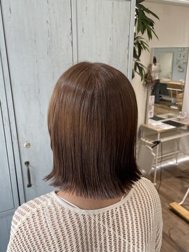 シュシュバイジャガラ 千葉駅北口店(chou chou byJAGARA) 切りっぱなしボブ［chouchou千葉・千葉駅］