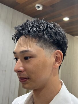 ヨシザワインク プレミアム 横浜 桜木町店(YOSHIZAWA Inc. PREMIUM) ツーブロックフェードパーマ爽やかカーリーショート