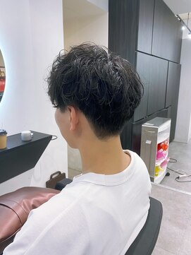 グランドライン(GRAND LINE) 《GRANDLINE友田千栄》メンズスパイラルパーマ　韓国ヘア