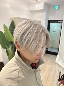 ノエ 心斎橋(Noe) メンズ/ホワイトカラー/センターパート