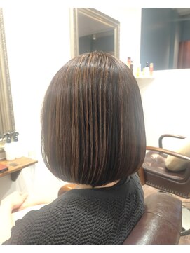 ヘアー グリーン(hair green) 30代40代50代/大人ボブ/ハイライトボブ/ツヤ髪スタイル