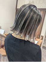 アッシュ 西葛西店(Ash) 切りっぱなしボブ×シャドウルーツカラー