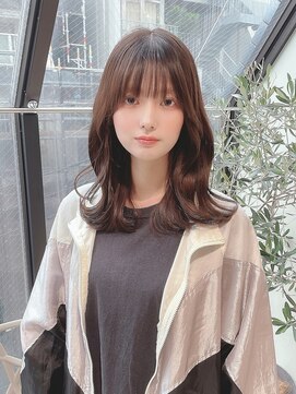 レイ(Lei) ピンクベージュ/ピンクブラウン/ミディアム/天神/赤坂/大濠/薬院