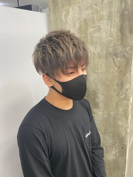 キング 枚方店(K!ng) ハイライトカラーミルクティーベージュレイヤーカット