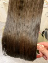 ロマンヤカタ ファース(ROMAN YAKATA fars) 髪質改善 ウルトワトリートメント うるさらロングヘア@田代7/17